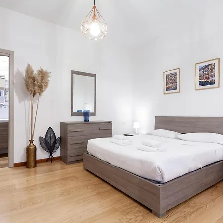 The Boutique - In The Heart Of Navigli Apartment Milan